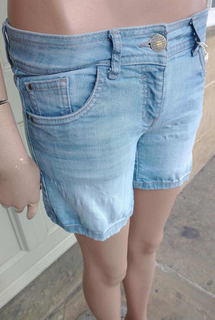 Size 8 2024 denim shorts